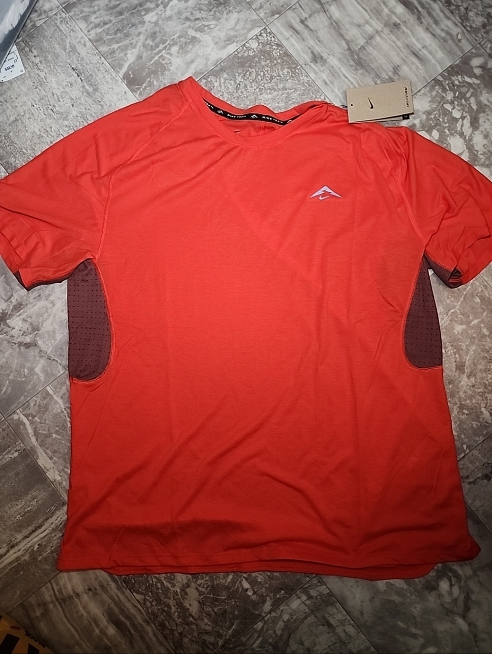 New Nike Dri-Fit Trail Solar Chase Running Shirt Orange Men’s Size XL HJ3580 633